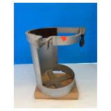 Extinguisher Bracket 1930-1940