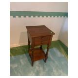 Chlore Bedside Table (Walnut)15" X 15" X 30"