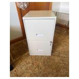 2-Drawer File Cabinet w/ lock and key