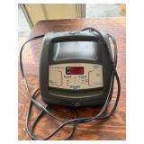 Schumacher Battery Charger 6/12 Volts