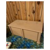 Wooden Toy Chest (31x15x13)