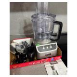Food Processor w/accessories (Better Homes 10Cup)