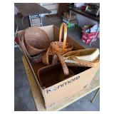 Baskets & Folding Card Table