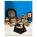 Pillows; Mirror; Snowman; Candle holder