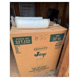 (1) Box lot of 32 oz. Styrofoam Cups