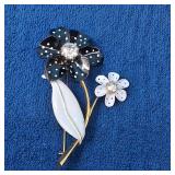 Avon Flower Brooch