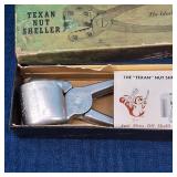 Texan Nut Sheller
