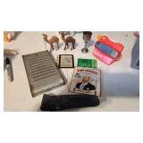 Vintage lot of thingies and what nots and stuffs!!