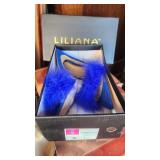 P- Liliana laurent- 23 Electric blue feathered