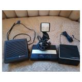 Realistic amplified dynamic microphone, Johnson