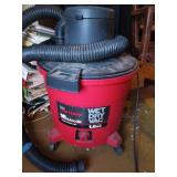 Craftsman 16 gallon wet dry vac, works