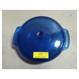 Anchor Hocking casserole dish with lid 2 qt 9"