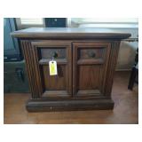 Oak 2 door nightstand 24x28x17