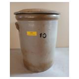 No. 10 crock w/ lid