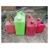 4 plastic fuel cans