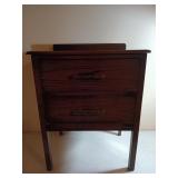 Oak 2 drawer nightstand 32x24x18