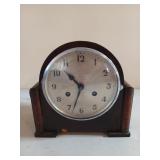 Wooden mantle clock 8.5x9x5