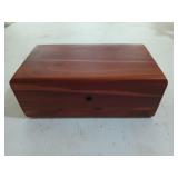 Cedar jewelry box with key 9x5x3.5