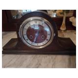 Mantle clock with key, works 8.75 x 16.5 x 4.75