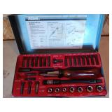Allied 32 Pc reversible ratchet driver set in case