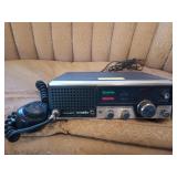 Realistic Navajo trc-431 all channel CB radio,