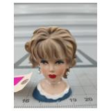 Royal Crown 3666 head vase 4"