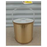 Ice bucket with handle and tongs 8 x 8