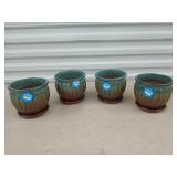 4 beautiful planters, new 4.5 x 5.5