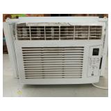 GE window AC unit 6000 BTU, works