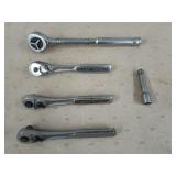 4 asst Craftsman ratchets, extension