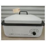 Nesco 18 qt roaster oven, works