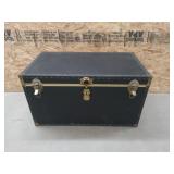 Trunk with Tray 20x20x36