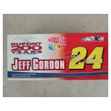2002 Jeff Gordon 1:24 scale diecast replica, new
