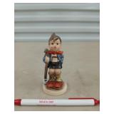 Goebel Hummel "little hiker" figurine TMK1
