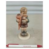 Goebel Hummel "little scholar" figurine TMK2 5.5"