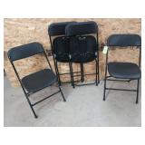 4 plastic folding chairs