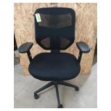 Rolling office chair