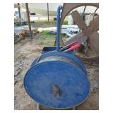 Banding material roller and tool cart