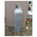 Scuba tank, empty