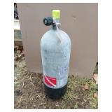 Scuba tank, empty