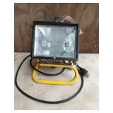 Halogen work light, needs bulb