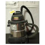 5 gallon wet dry shop vac, works