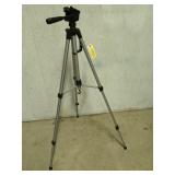 Adjustable tripod 24"-45"