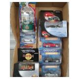 9 asst Hot Wheels diecast cars
