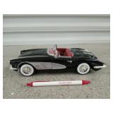1958 Chevrolet Corvette 1:18 scale diecast replica