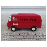 Antique metal/plastic Tonka tiny van