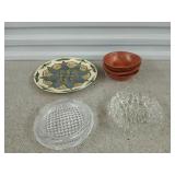 Ashtrays, wooden salad bowls decorative rule