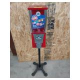 Eagle bubble gum machine with cast iron base, no