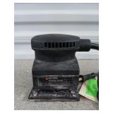 Black & Decker finishing sander, works