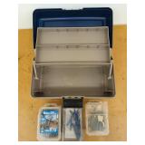 Flambeau plastic tackle box w/ 1.5" roofing